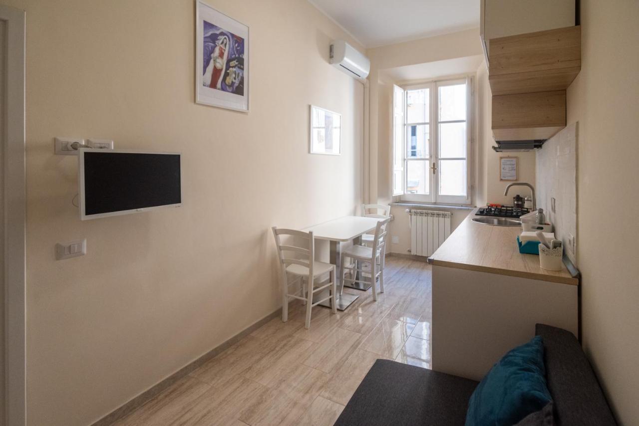 City Center Two-Roomed Flat - Termini/Aquarium Rome Bagian luar foto